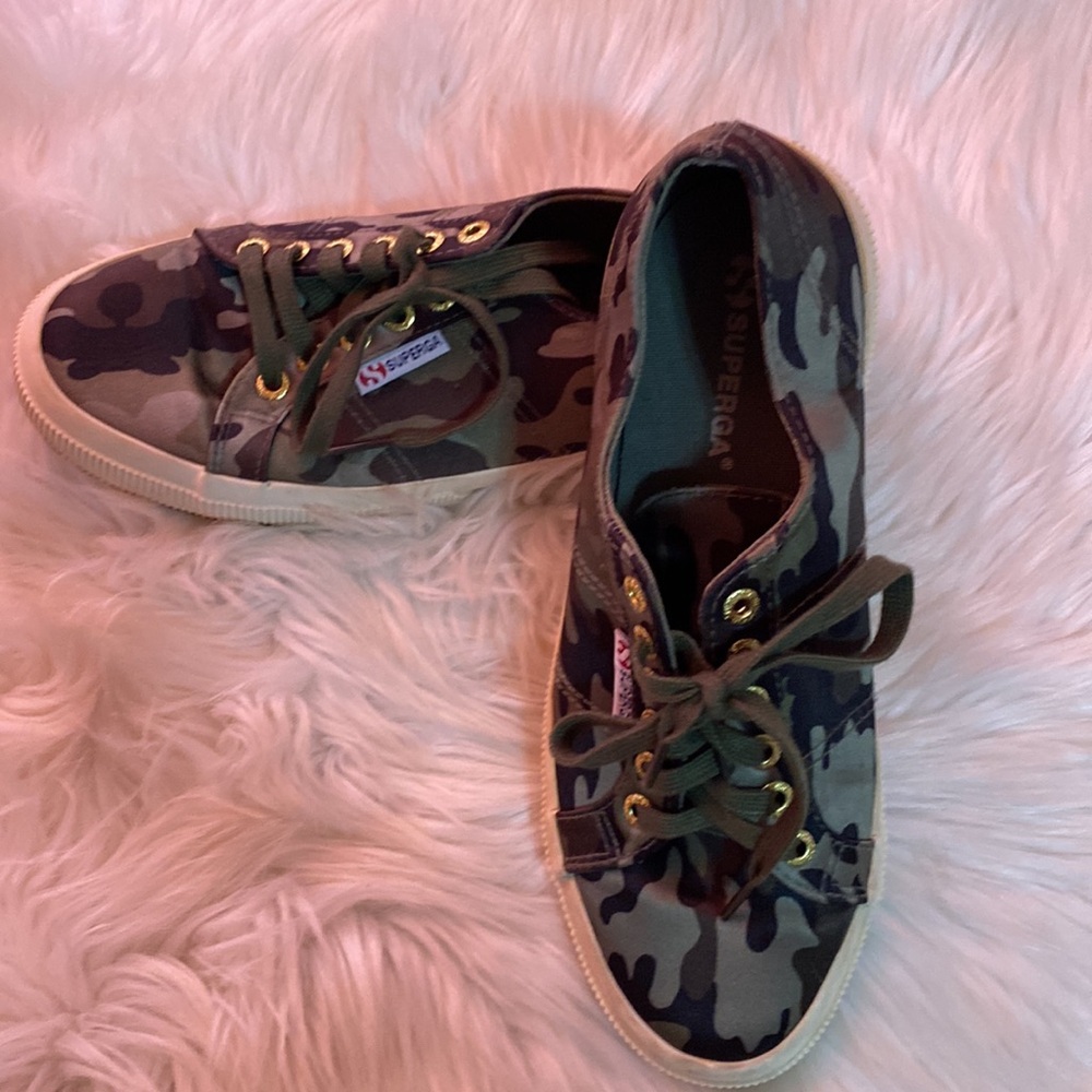 Superga Camouflage Sneakers with Green Laces size 7 - Picture 8 of 8